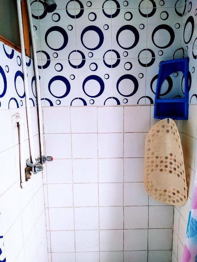 Hostal Latitud Ecuem Quito Exterior photo